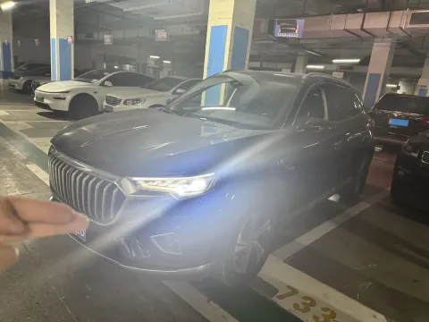 2019 HongQi HS5 2.0T 224HP L4 6AT