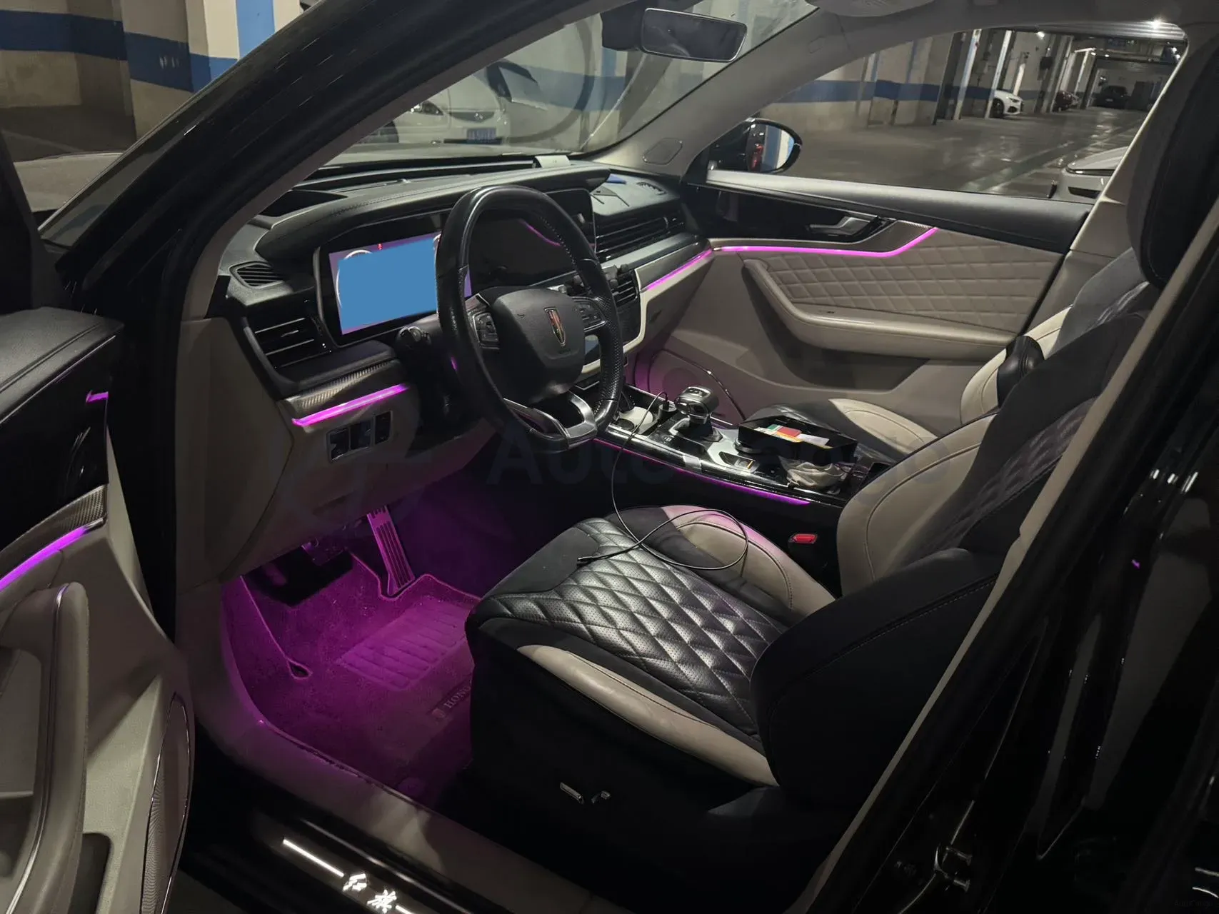 2019 HongQi HS5 2.0T 224HP L4 6AT,autocango,china used car exporter,china ev exporter,chinese used car exporter,chinese used ev exporter
