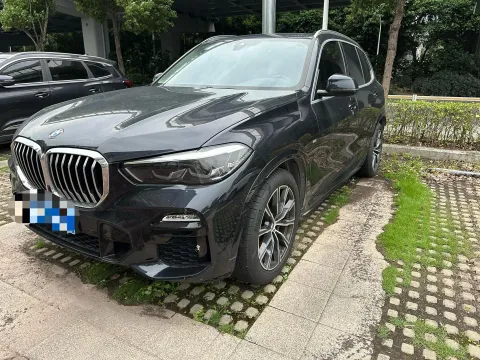 2021 BMW X5,autocango,china used car exporter,china ev exporter,chinese used car exporter,chinese used ev exporter