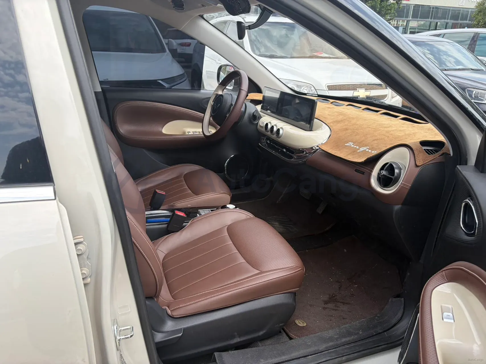 2024 WuLing BinGuo BEV 31.9KWH,autocango,china used car exporter,china ev exporter,chinese used car exporter,chinese used ev exporter