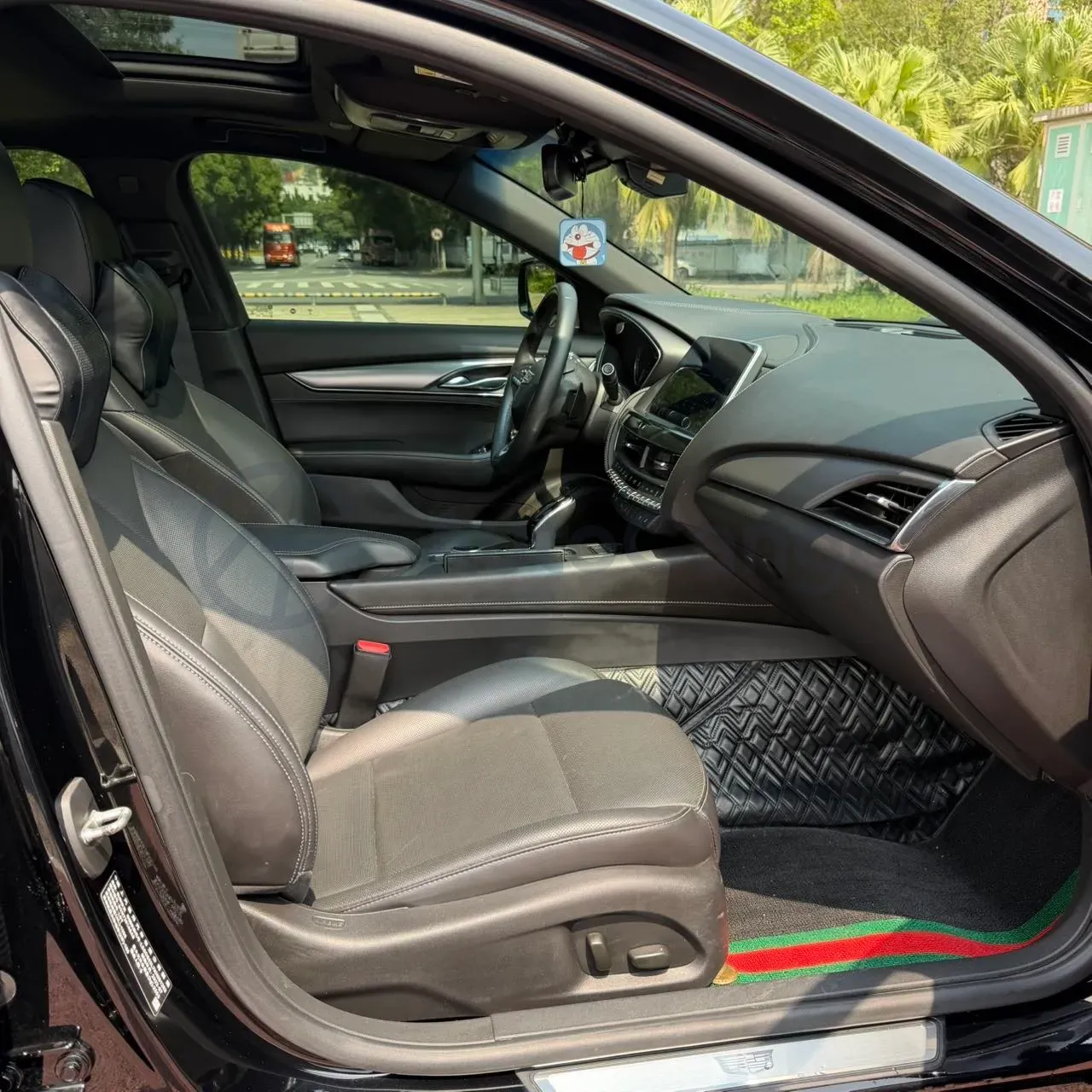 2022 Cadillac CT5 2.0T 237HP L4 10AT,autocango,china used car exporter,china ev exporter,chinese used car exporter,chinese used ev exporter