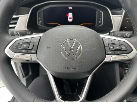 2023 Volkswagen Bora 1.4T 150HP L4 7DCT