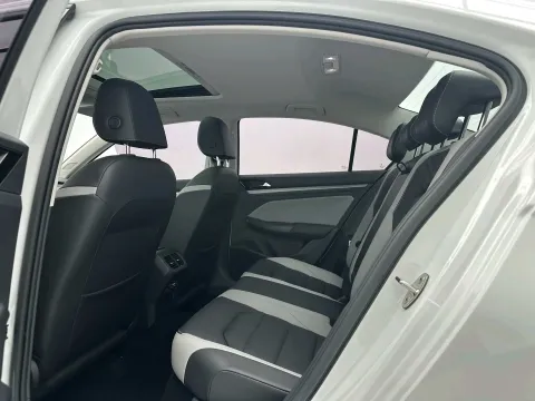 2023 Volkswagen Bora 1.4T 150HP L4 7DCT