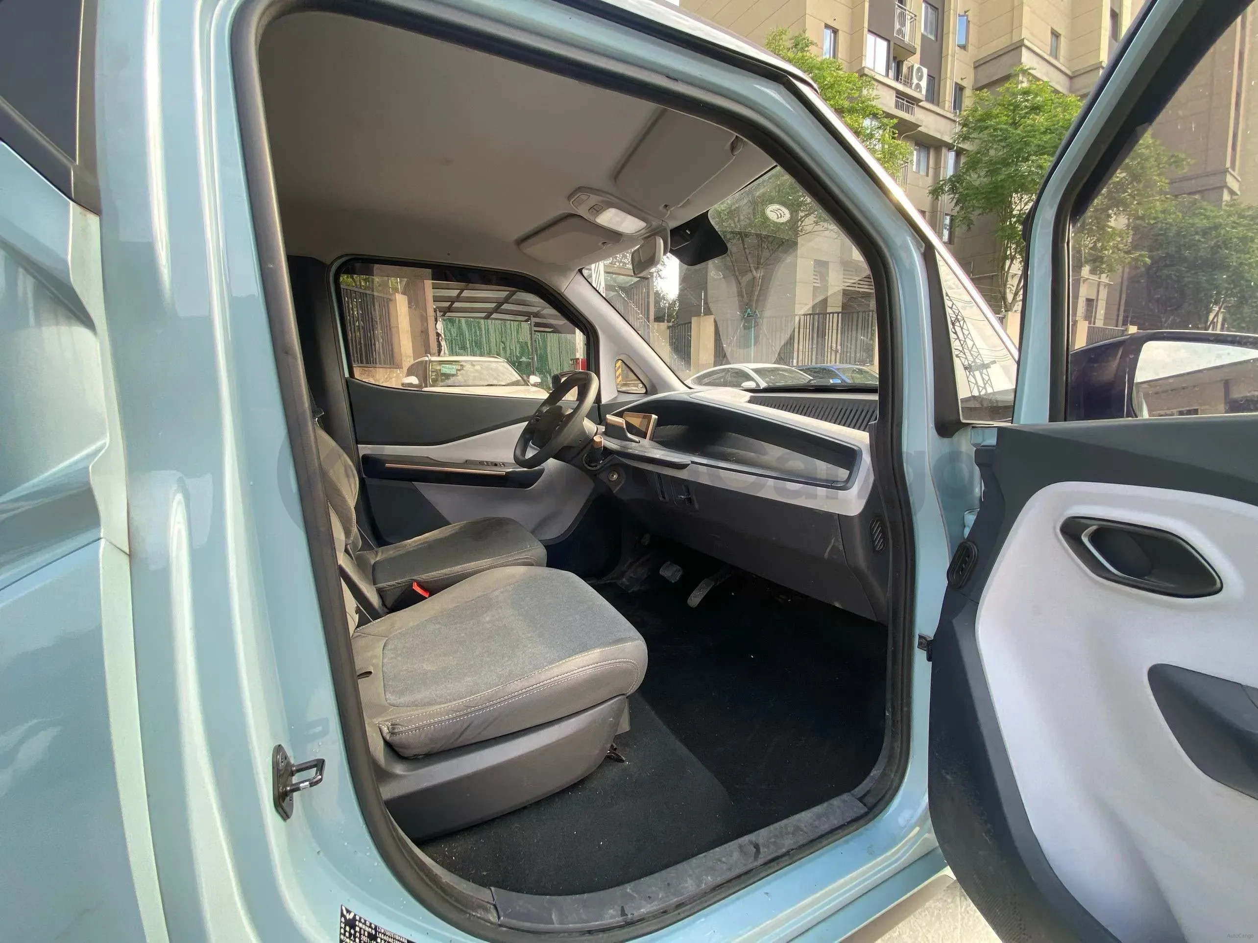 2021 WuLing Nano EV BEV 28KWH,autocango,china used car exporter,china ev exporter,chinese used car exporter,chinese used ev exporter