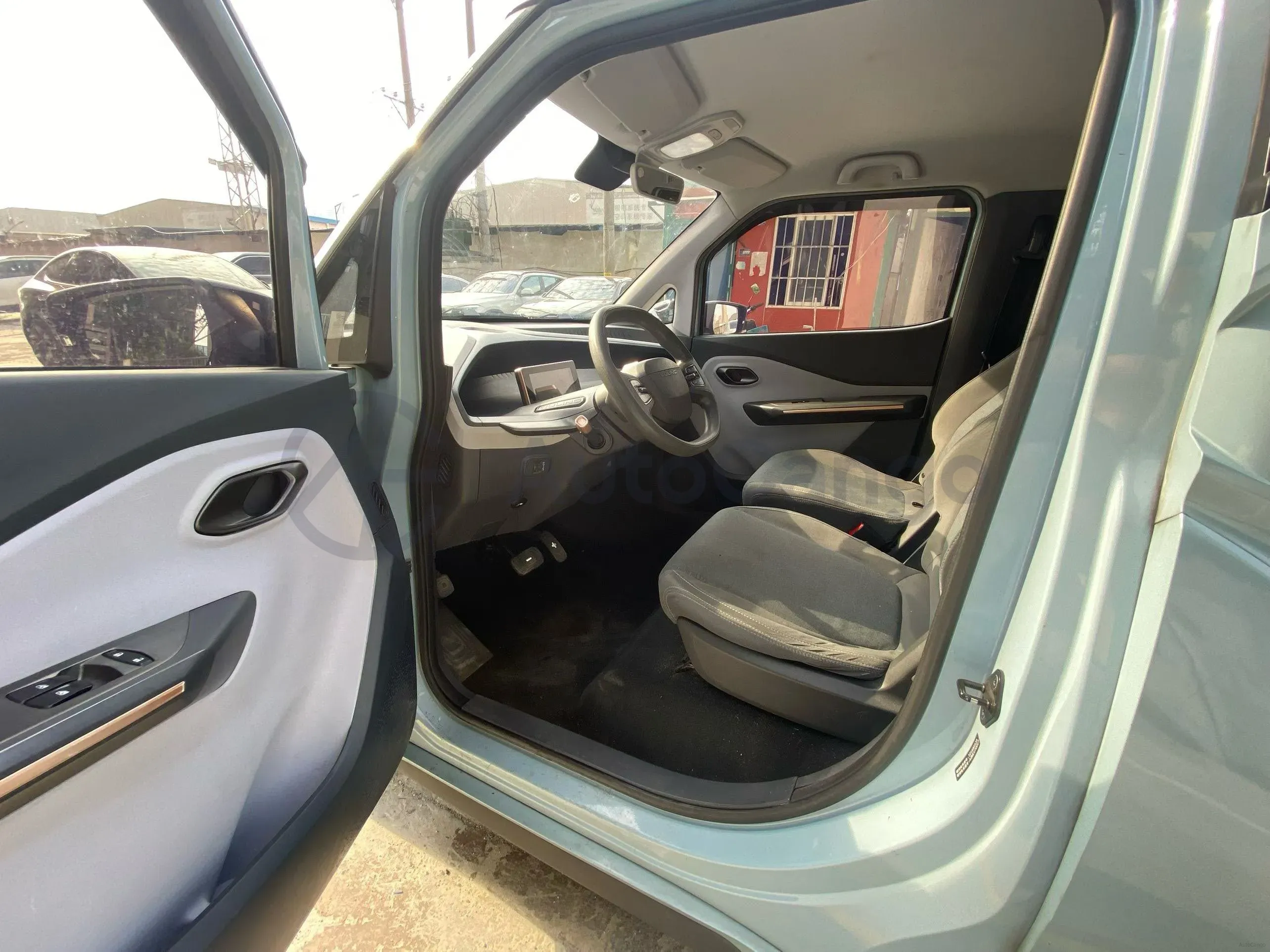 2021 WuLing Nano EV BEV 28KWH,autocango,china used car exporter,china ev exporter,chinese used car exporter,chinese used ev exporter