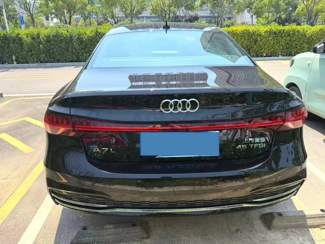 2024 Audi A7L 2.0T 245HP L4 7DCT,autocango,china used car exporter,china ev exporter,chinese used car exporter,chinese used ev exporter