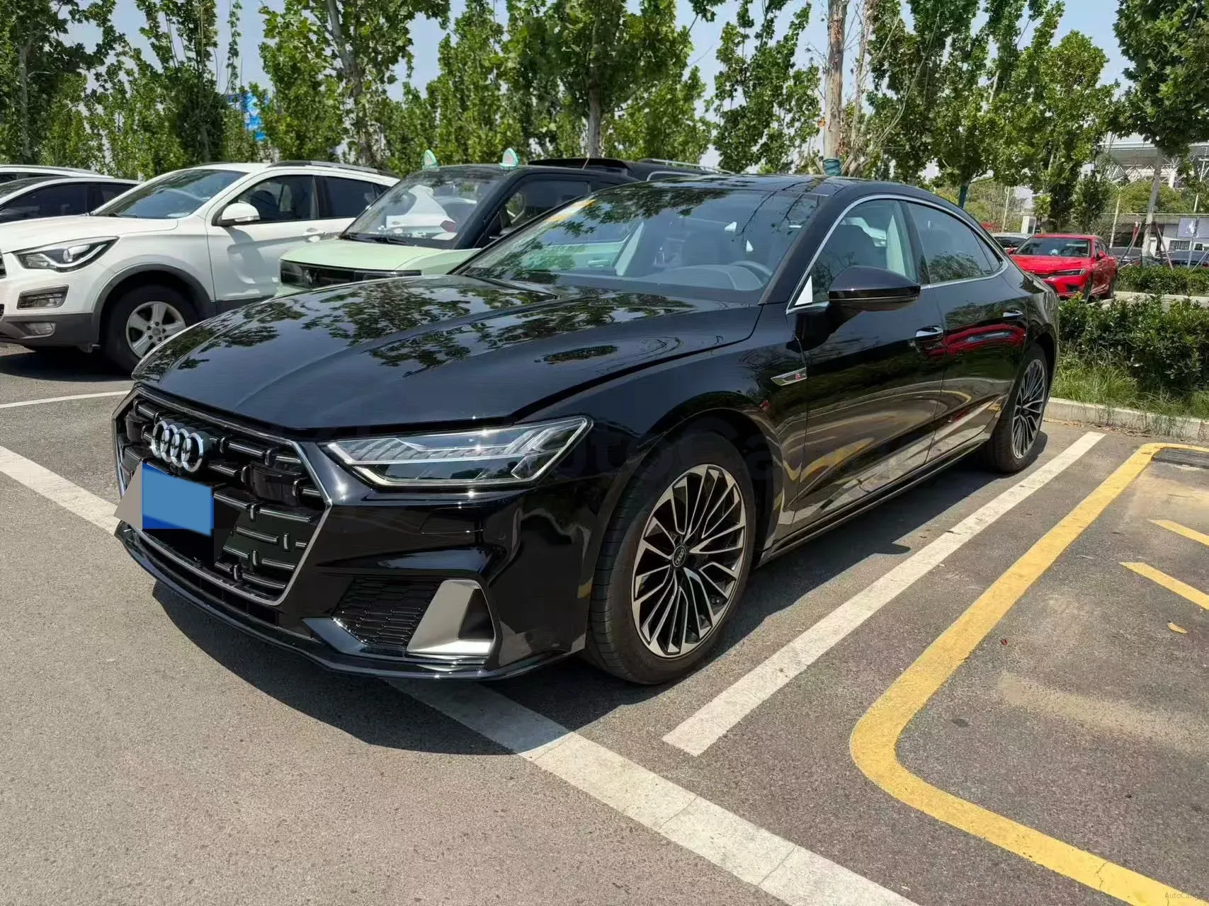 2024 Audi A7L 2.0T 245HP L4 7DCT,autocango,china used car exporter,china ev exporter,chinese used car exporter,chinese used ev exporter