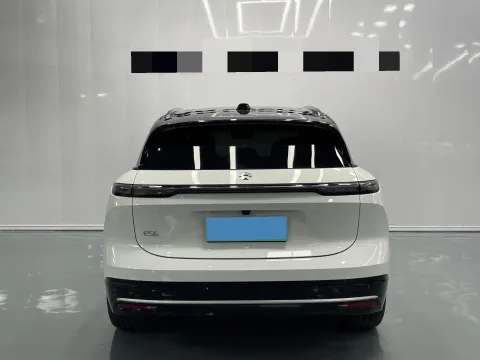2025 NIO ES6 BEV