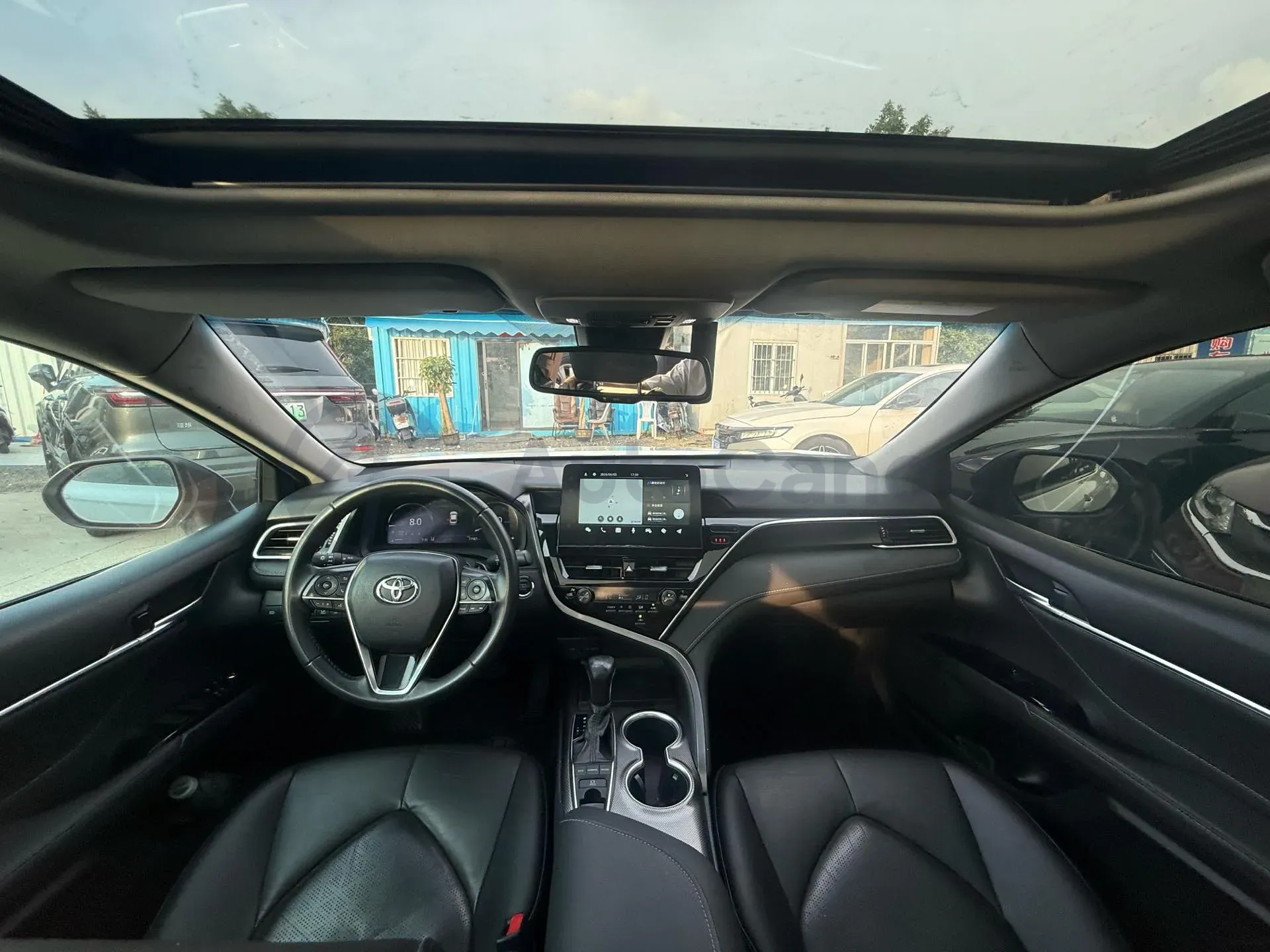 2021 Toyota Camry 2.5L 209HP L4 8AT,autocango,china used car exporter,china ev exporter,chinese used car exporter,chinese used ev exporter
