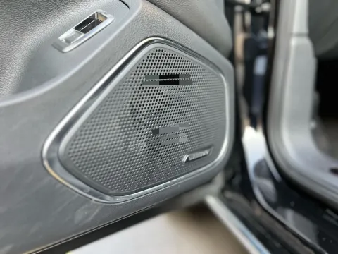 2023 HongQi H5 2.0T 224HP L4 8AT
