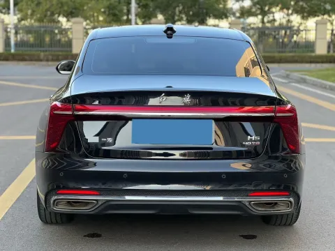 2023 HongQi H5 2.0T 224HP L4 8AT