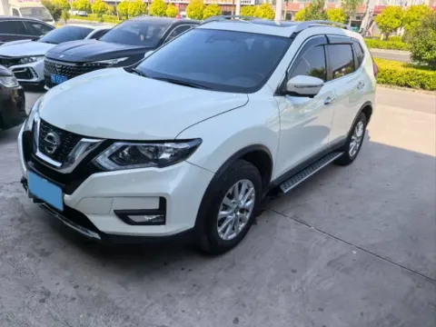 2021 NISSAN X-TRAIL,autocango,china used car exporter,china ev exporter,chinese used car exporter,chinese used ev exporter