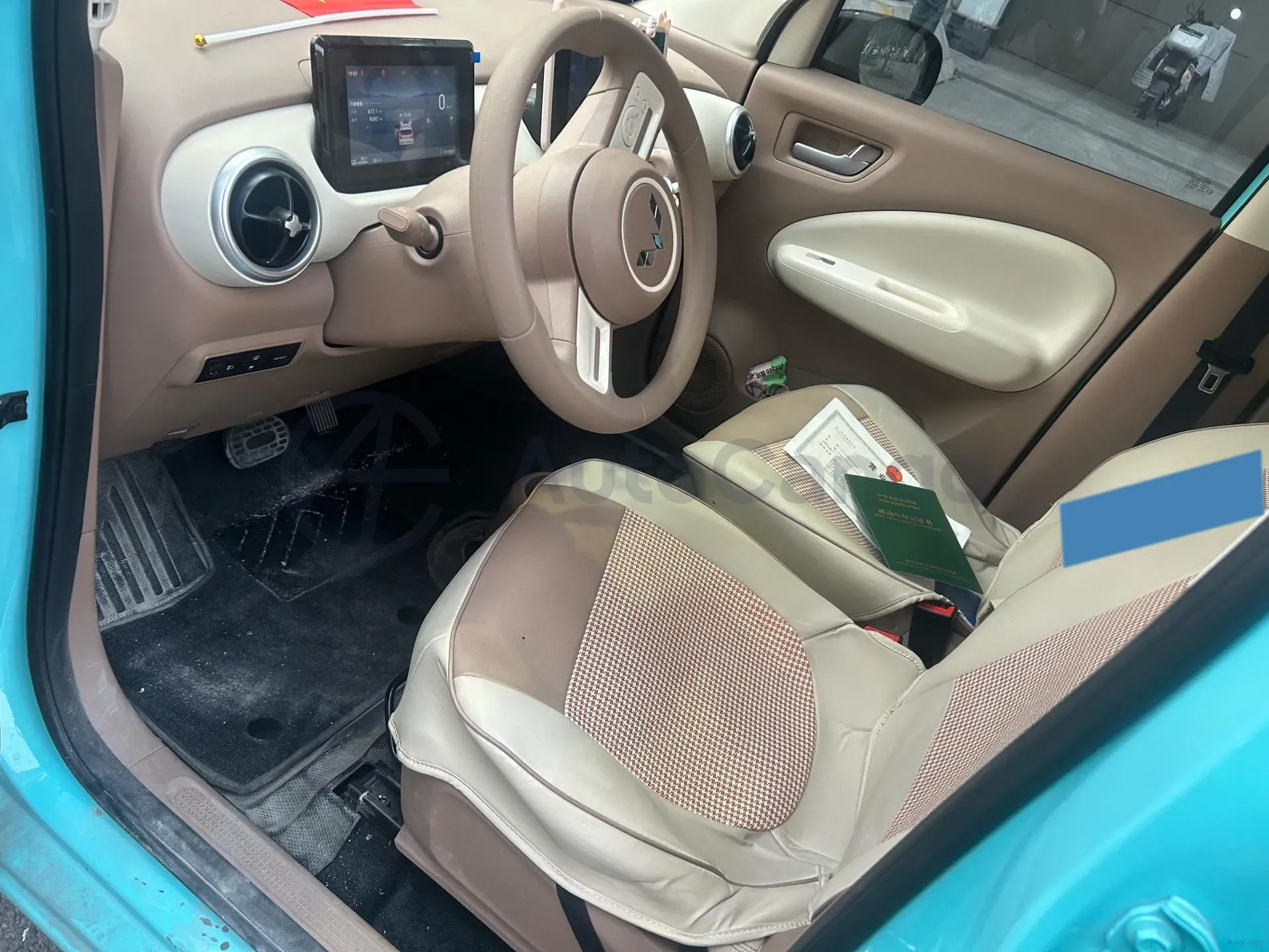 2025 WuLing HongGuang MINI EV BEV 16.2KWH,autocango,china used car exporter,china ev exporter,chinese used car exporter,chinese used ev exporter
