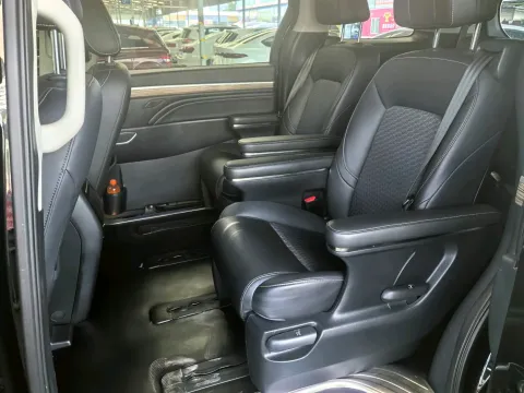 2023 GAC Trumpchi M8 2.0T 252HP L4 8AT