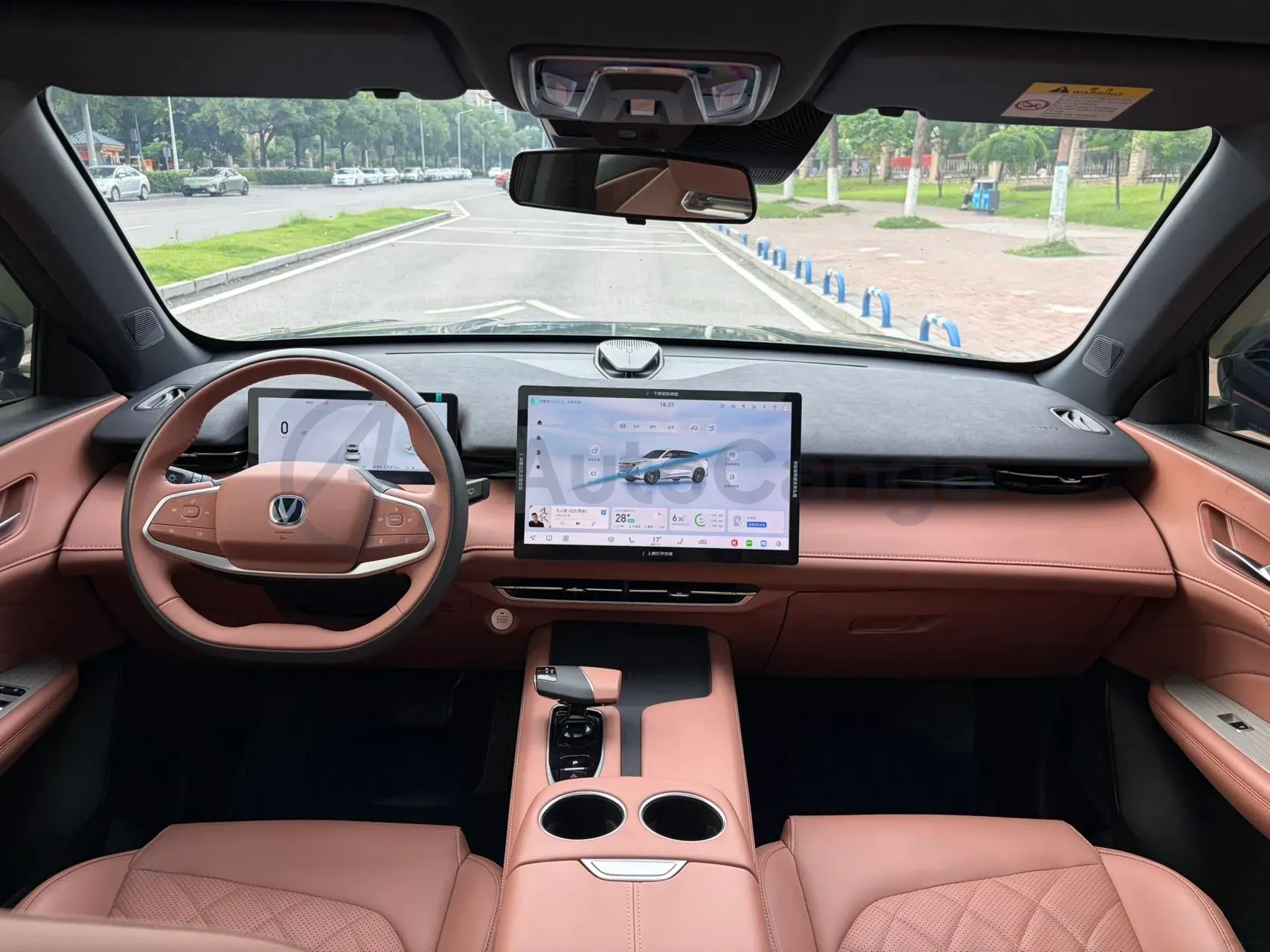 2024 ChangAn UNI-Z 1.5L 98HP L4 E-CVT PHEV 18.4KWH,autocango,china used car exporter,china ev exporter,chinese used car exporter,chinese used ev exporter
