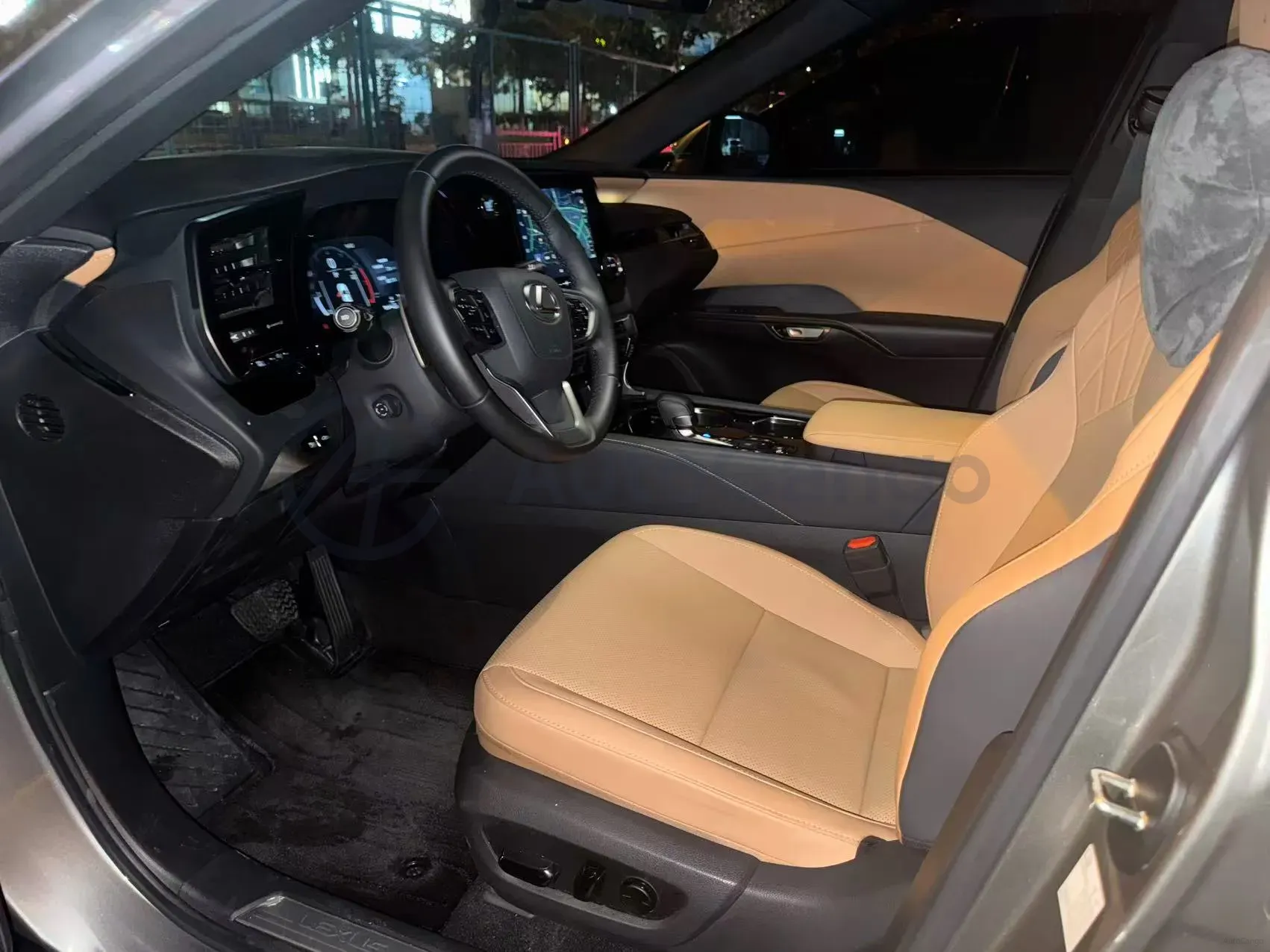 2024 Lexus ES 2.0L 173HP L4 CVT,autocango,china used car exporter,china ev exporter,chinese used car exporter,chinese used ev exporter