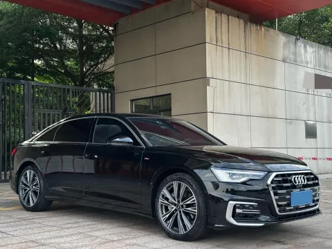 2026 Audi A6L 2.0T 245HP L4 7DCT