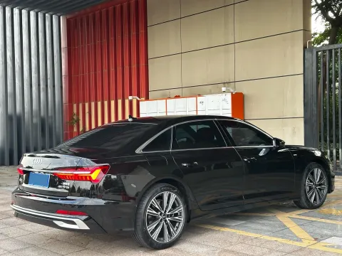 2026 Audi A6L 2.0T 245HP L4 7DCT