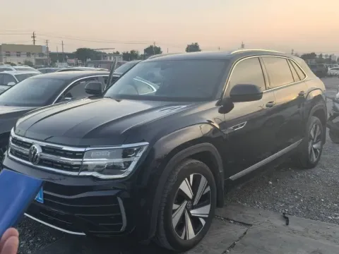 2023 VOLKSWAGEN TERAMONT,autocango,china used car exporter,china ev exporter,chinese used car exporter,chinese used ev exporter