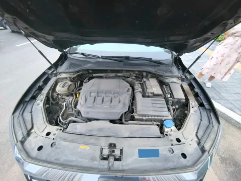 2021 Volkswagen Passat 2.0T 186HP L4 7DCT