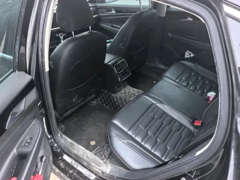 2021 Volkswagen Passat 2.0T 186HP L4 7DCT