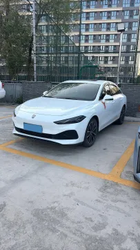 2025 ROEWE D7,autocango,china used car exporter,china ev exporter,chinese used car exporter,chinese used ev exporter