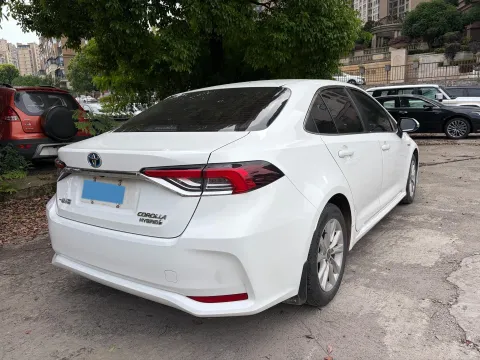 2023 Toyota Corolla 1.8L 98HP L4 E-CVT Hybrid