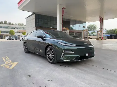 2025 Geely Galaxy Starshine 8 1.5L 112HP L4 1DHT PHEV,autocango,china used car exporter,china ev exporter,chinese used car exporter,chinese used ev exporter