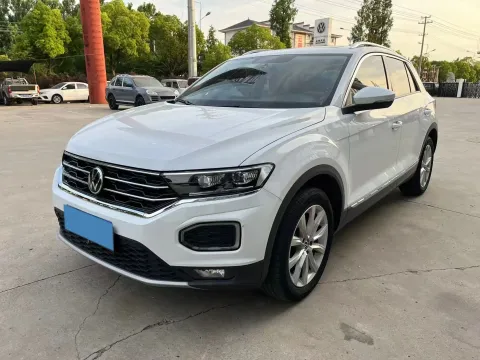 2021 VOLKSWAGEN T-ROC,autocango,china used car exporter,china ev exporter,chinese used car exporter,chinese used ev exporter