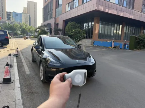 2021 Tesla Model Y BEV 60KWH,autocango,china used car exporter,china ev exporter,chinese used car exporter,chinese used ev exporter