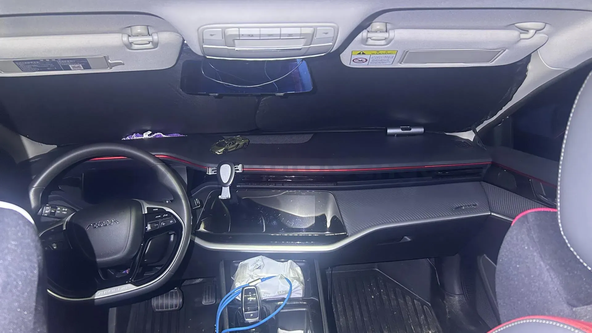 2021 DongFeng Aeolus YiXuan MAX 1.5T 190HP L4 7DCT,autocango,china used car exporter,china ev exporter,chinese used car exporter,chinese used ev exporter