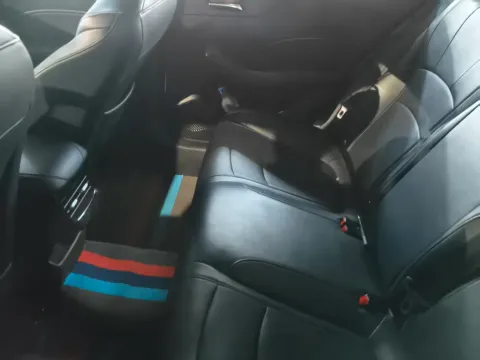 2023 Roewe i5 1.5L 129HP L4 CVT