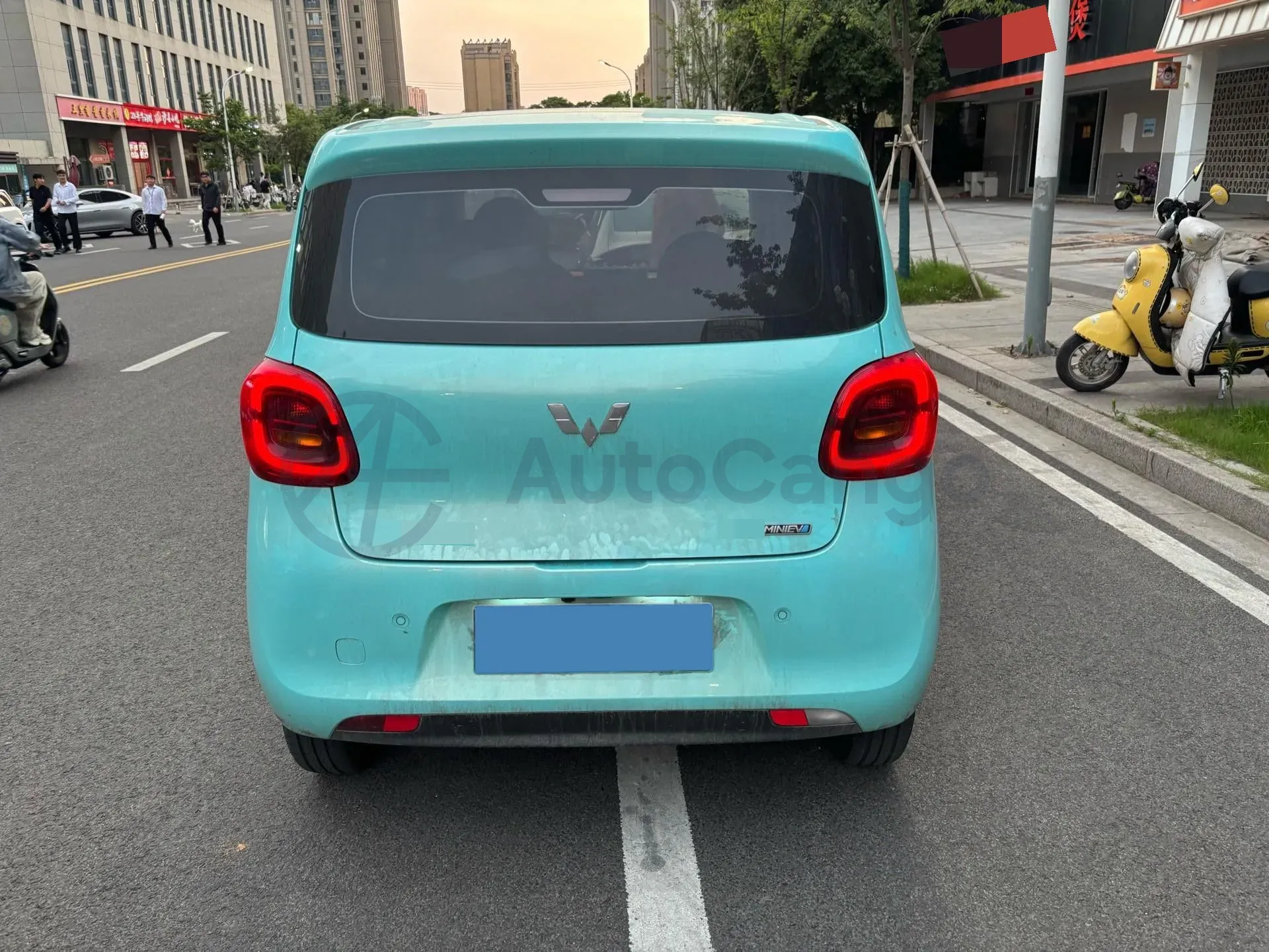 2025 WuLing HongGuang MINI EV BEV 16.2KWH,autocango,china used car exporter,china ev exporter,chinese used car exporter,chinese used ev exporter