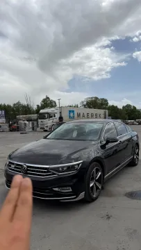 2023 VOLKSWAGEN MAGOTAN,autocango,china used car exporter,china ev exporter,chinese used car exporter,chinese used ev exporter