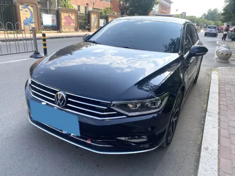 2020 VOLKSWAGEN MAGOTAN,autocango,china used car exporter,china ev exporter,chinese used car exporter,chinese used ev exporter