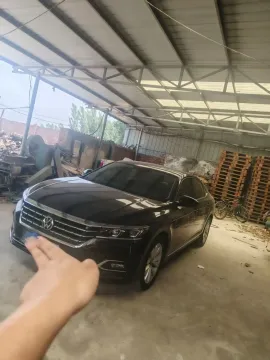 2020 VOLKSWAGEN PASSAT,autocango,china used car exporter,china ev exporter,chinese used car exporter,chinese used ev exporter