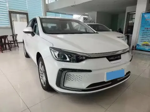 2022 Bestune B70 2.0T 224HP L4 6AT