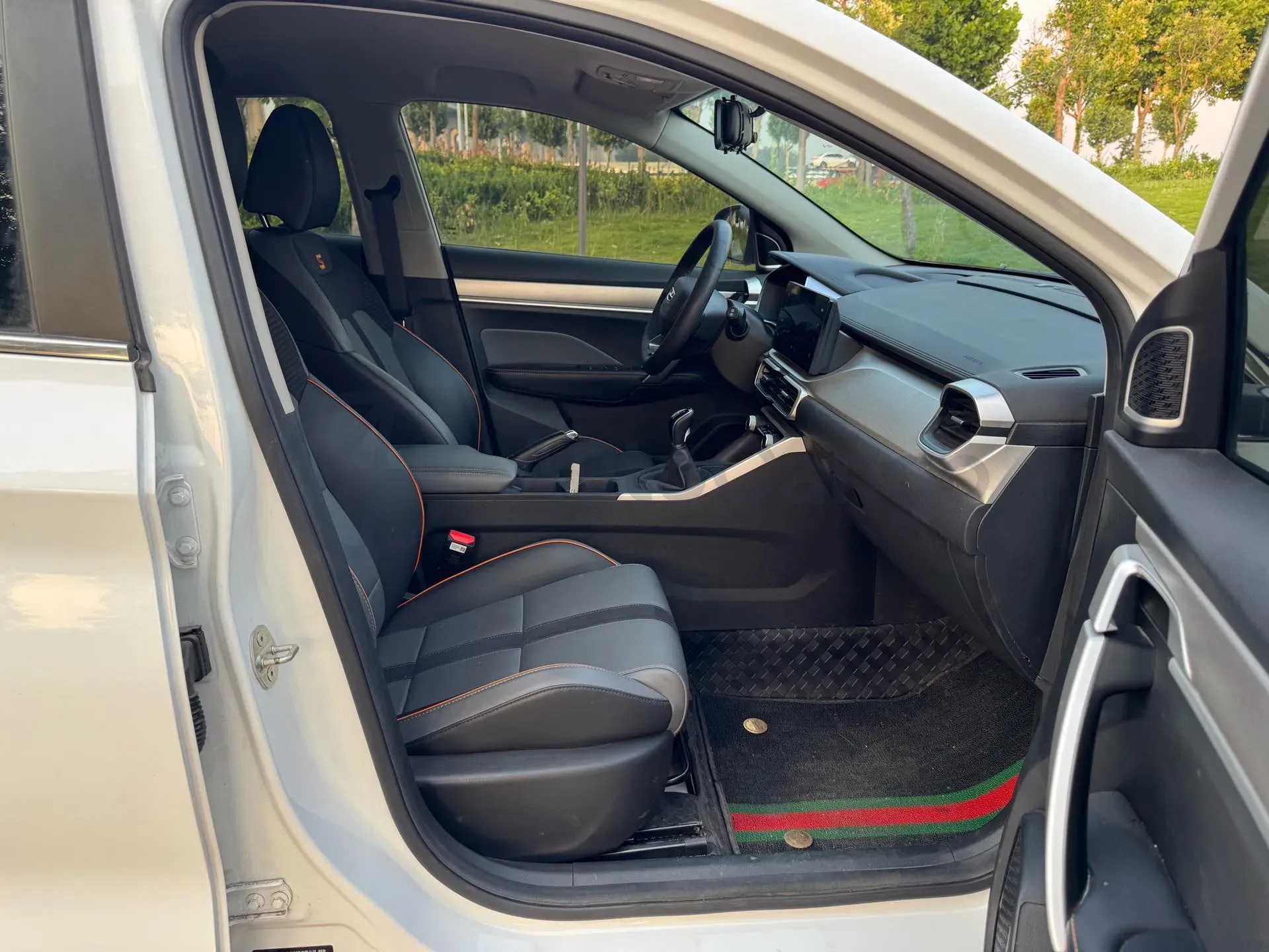 2023 Geely Coolray 1.4T 141HP L4 6MT,autocango,china used car exporter,china ev exporter,chinese used car exporter,chinese used ev exporter