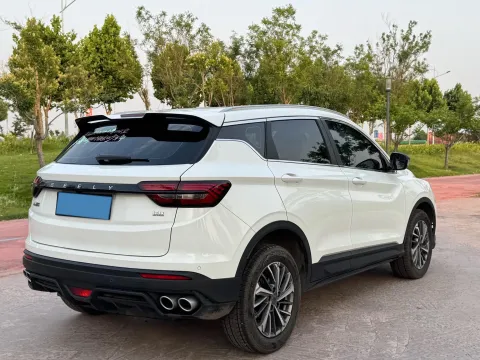 2023 Geely Coolray 1.4T 141HP L4 6MT