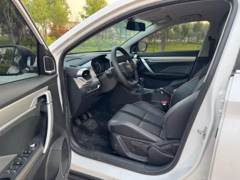 2023 Geely Coolray 1.4T 141HP L4 6MT