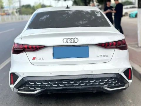 2025 Audi A3 1.5T 160HP L4 7DCT