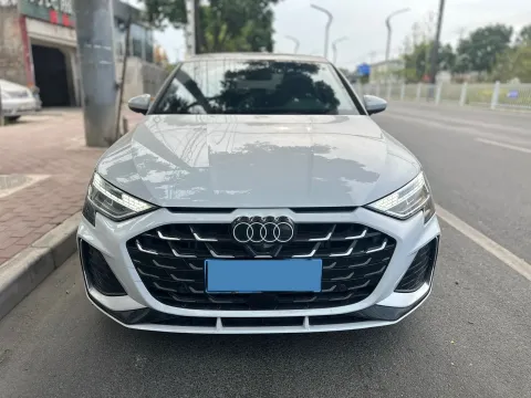 2025 Audi A3 1.5T 160HP L4 7DCT