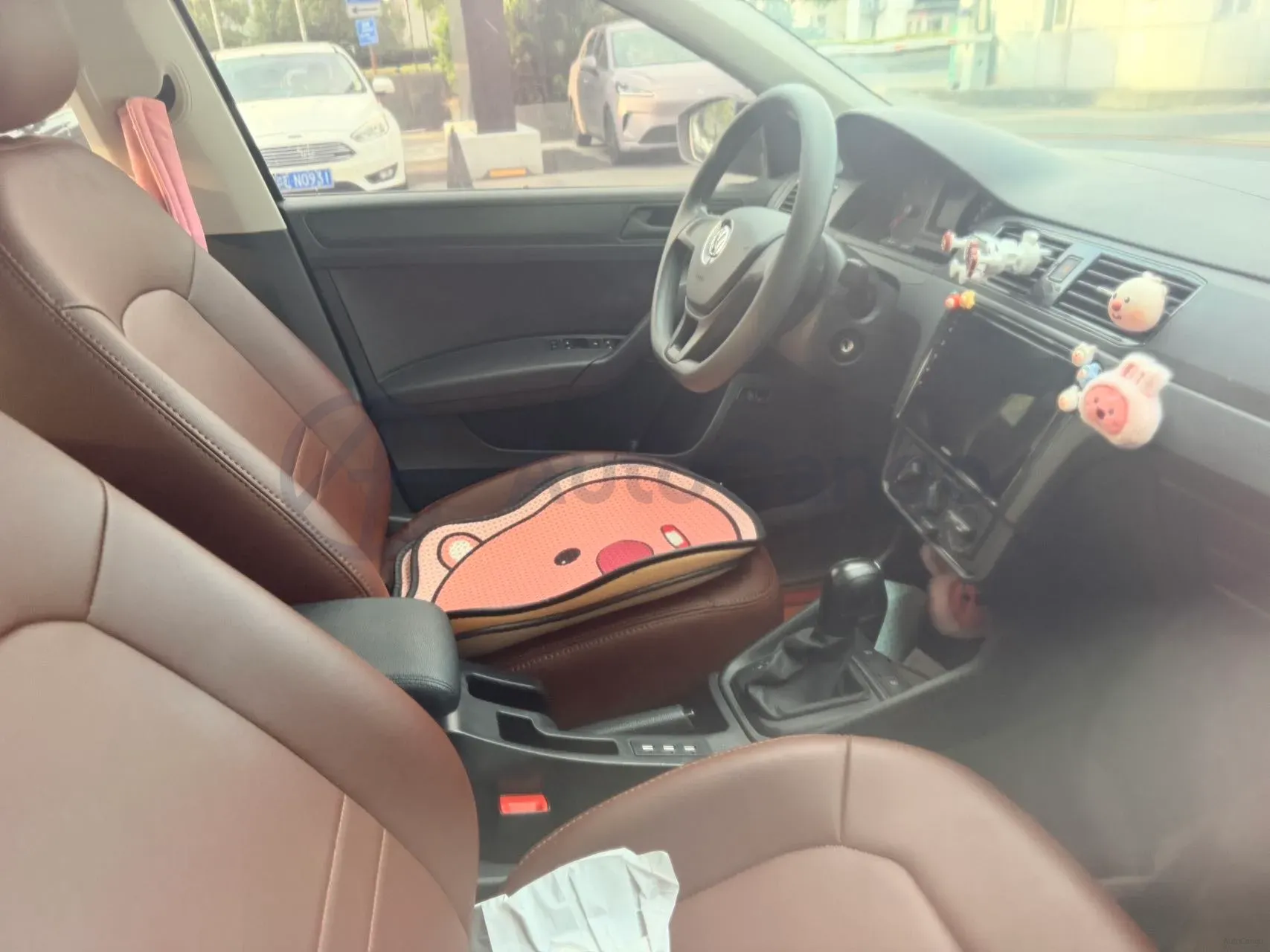 2021 DongFeng Aeolus YiXuan MAX 1.5T 190HP L4 7DCT,autocango,china used car exporter,china ev exporter,chinese used car exporter,chinese used ev exporter