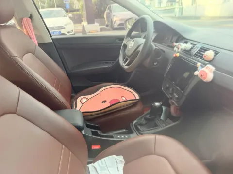 2021 DongFeng Aeolus YiXuan MAX 1.5T 190HP L4 7DCT