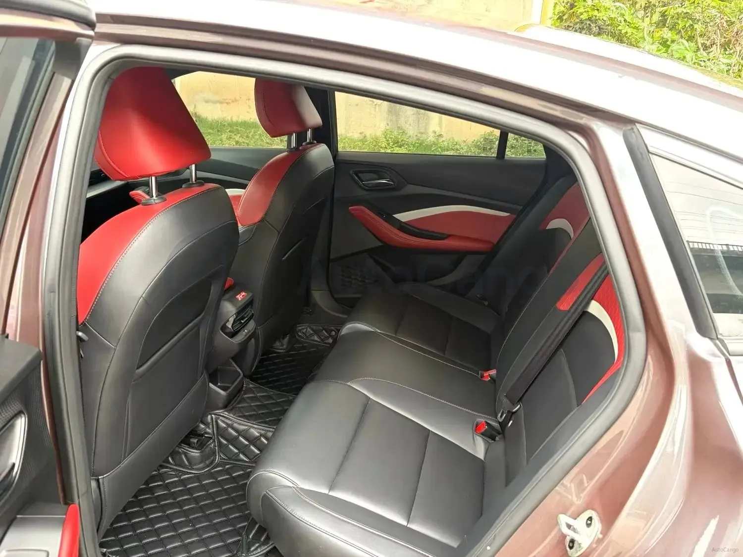 2021 MG 5 1.5L 120HP L4 CVT,autocango,china used car exporter,china ev exporter,chinese used car exporter,chinese used ev exporter
