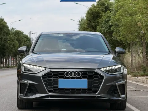 2020 Audi A4L 2.0T 190HP L4 7DCT