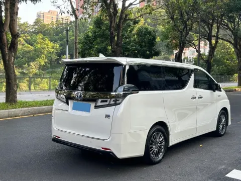 2021 Toyota Vellfire 2.5L 117HP L4 E-CVT Hybrid