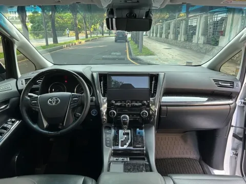 2021 Toyota Vellfire 2.5L 117HP L4 E-CVT Hybrid