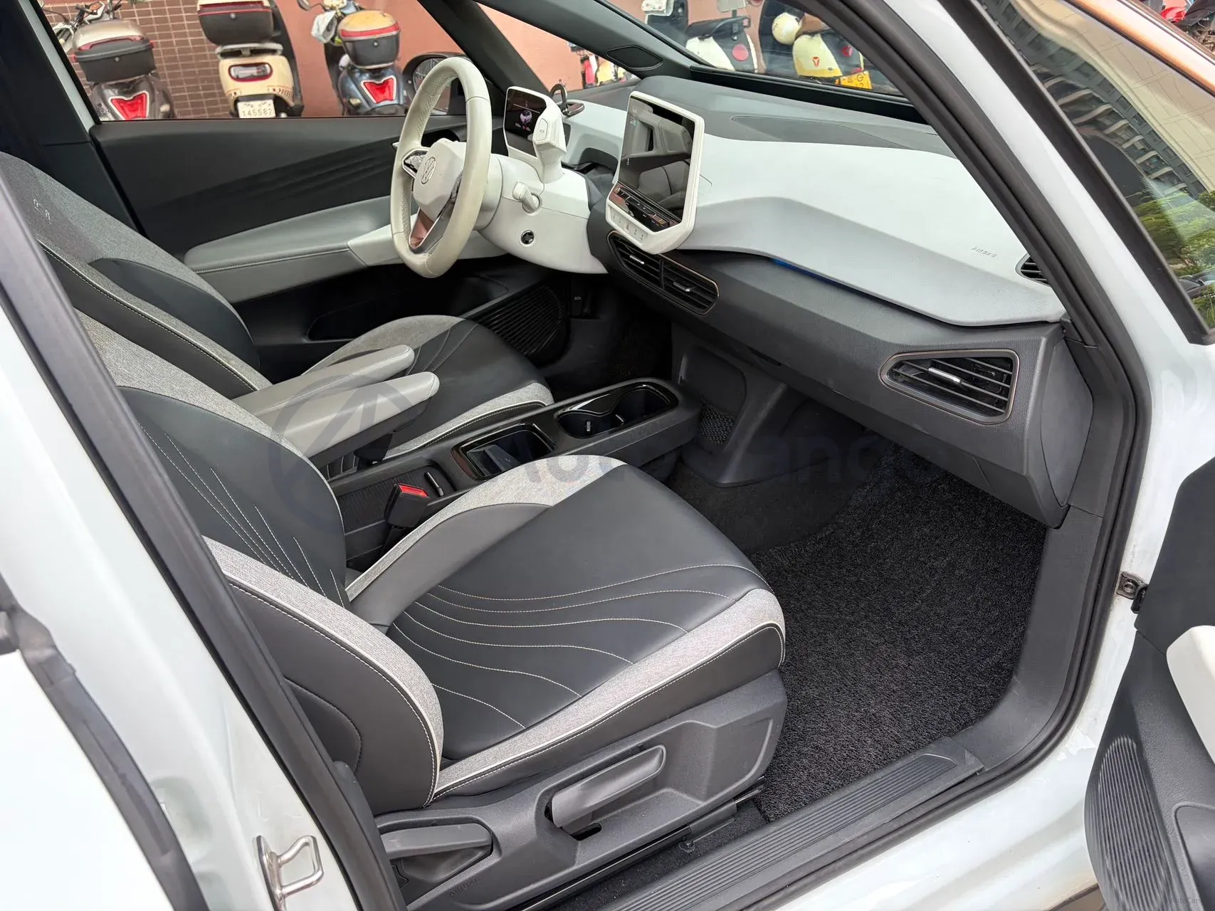 2021 Volkswagen ID.3 BEV 57.3KWH,autocango,china used car exporter,china ev exporter,chinese used car exporter,chinese used ev exporter