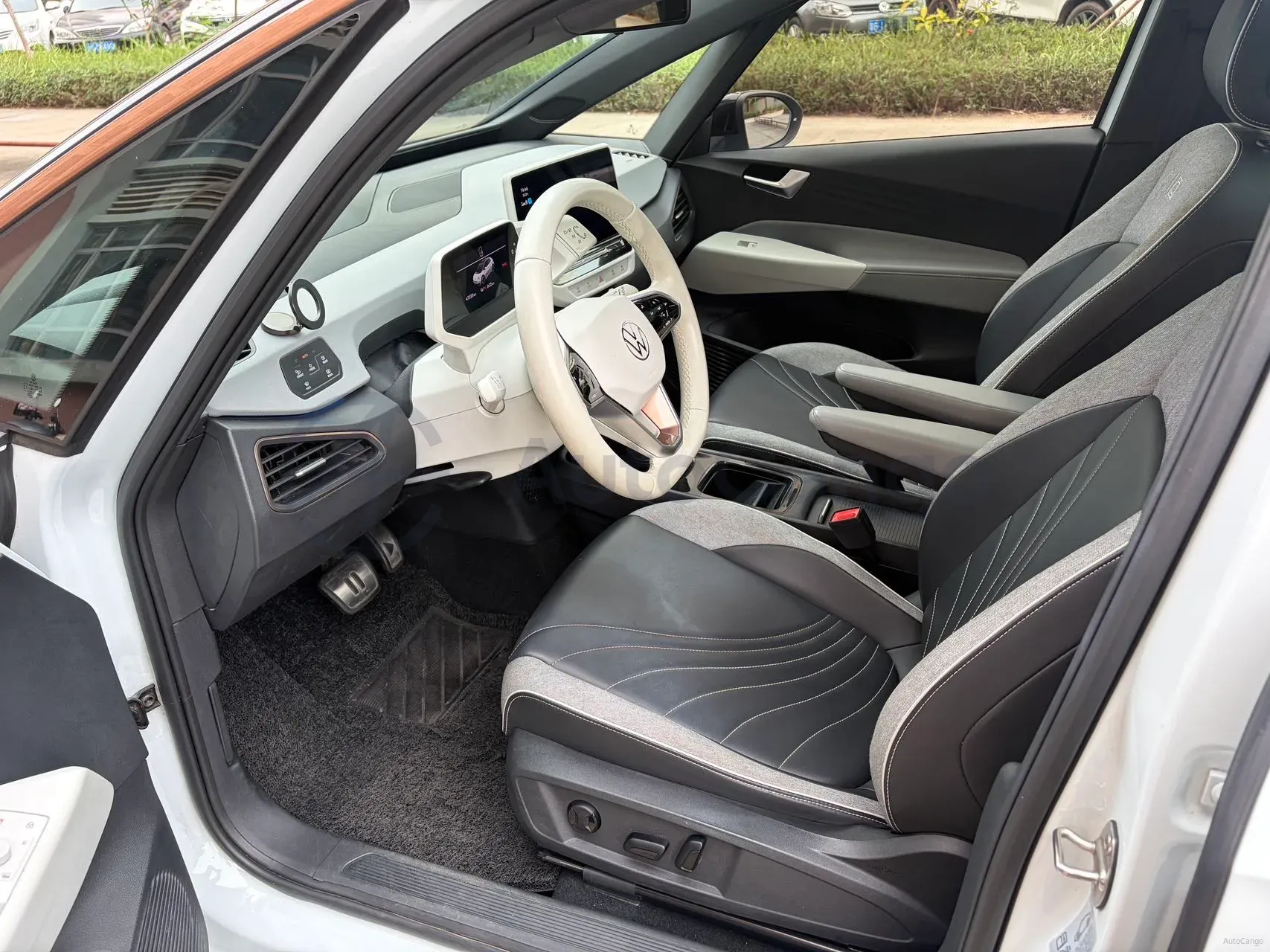 2021 Volkswagen ID.3 BEV 57.3KWH,autocango,china used car exporter,china ev exporter,chinese used car exporter,chinese used ev exporter
